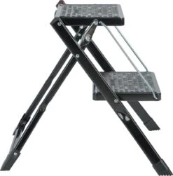 Huishoudtrap Opstapje Handy Zwart 2 Treden 13 Huishoudtrap Opstapje Handy Zwart 2 Treden -Schoonmaakartikelen Winkel 1182x1200 3