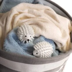 Merkloos 2-Pack Wasdrogerballen - Drogerballen - Wasdroger Droogballen – Wasbol – Was Bal - Wasballen – Wasdroger - Haarvanger Wasmachine - Wit 10 Merkloos 2-Pack Wasdrogerballen - Drogerballen - Wasdroger Droogballen – Wasbol – Was Bal - Wasballen – Wasdroger - Haarvanger Wasmachine - Wit -Schoonmaakartikelen Winkel 1200x1198 11