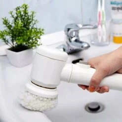 Apeiron Elektrische Schoonmaakborstel - Poetsmachine - Poliermachine - Schrobborstel - Handborstel - Werkborstel - Schrobber - Boorborstel - Wasborstel - Schoonmaakmiddelen - Reinigingsborstel - 3 Opzetstukken 30 Apeiron Elektrische Schoonmaakborstel - Poetsmachine - Poliermachine - Schrobborstel - Handborstel - Werkborstel - Schrobber - Boorborstel - Wasborstel - Schoonmaakmiddelen - Reinigingsborstel - 3 Opzetstukken -Schoonmaakartikelen Winkel 1200x1200 1403