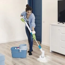 Strex Elektrische Schoonmaakborstel - Draadloze Schrobborstel - Schrobber - 3 Opzetstukken - Telescoopsteel - Poetsmachine Met Krachtige Accu -Schoonmaakartikelen Winkel 1200x1200 1414