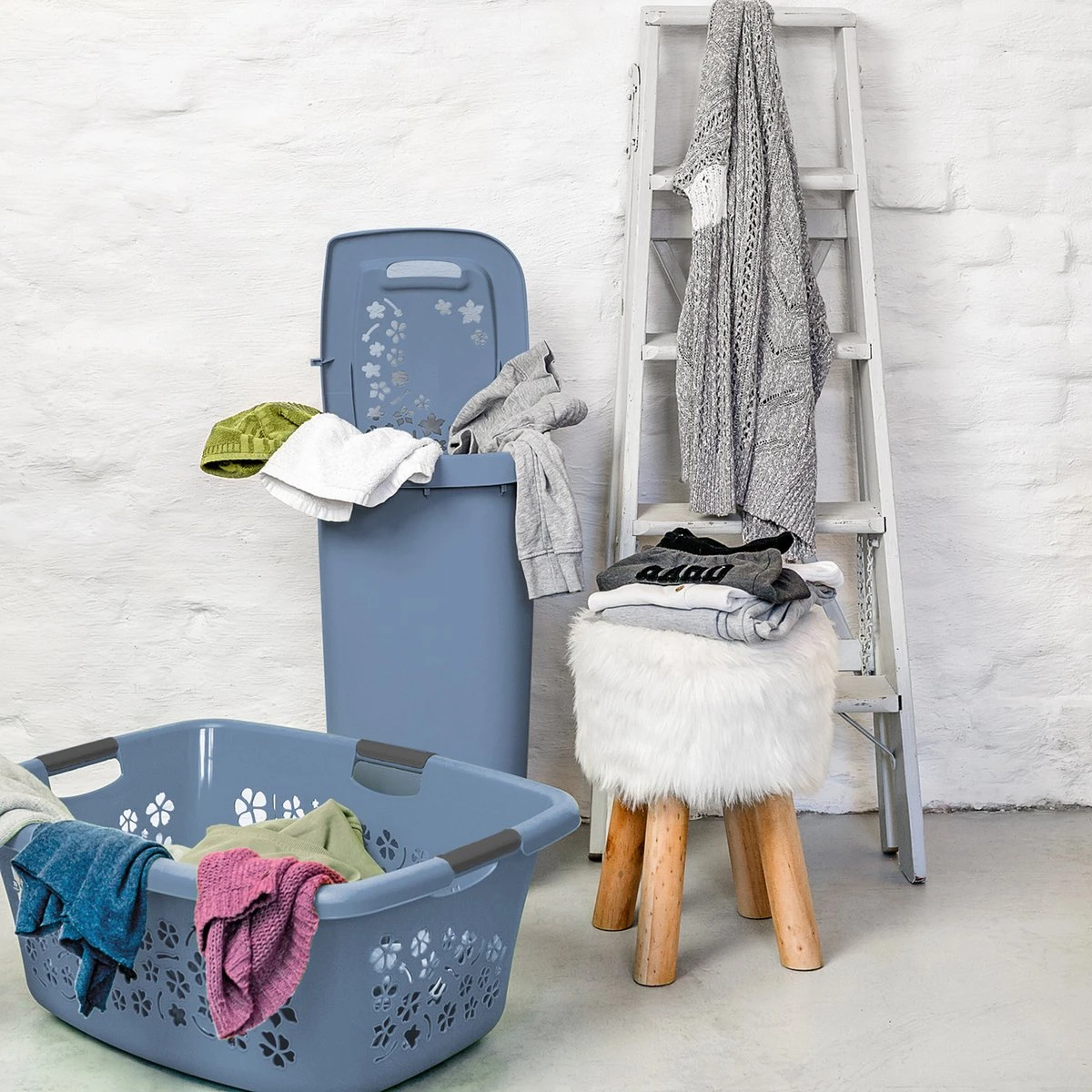 Rotho Wasmand Flowers 65 X 48 X 26 Cm - 50 L Kunststof Blauw 5 Rotho Wasmand Flowers 65 X 48 X 26 Cm - 50 L Kunststof Blauw - Afbeelding 3