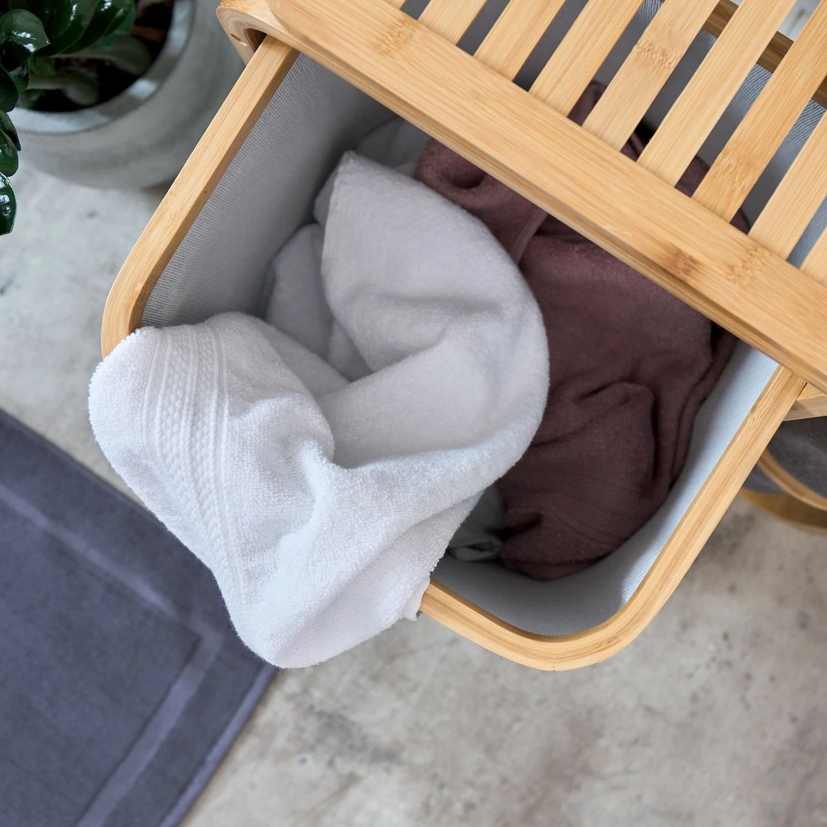 Lumaland Wasmand Van Bamboe - 1 XL Vak + 2 Compacte Vakken 49,5 X 33 X 71 Cm Beige 6 Lumaland Wasmand Van Bamboe - 1 XL Vak + 2 Compacte Vakken 49,5 X 33 X 71 Cm Beige - Afbeelding 4