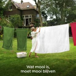 Robijn Floral Morning Wasverzachter - 8 X 30 Wasbeurten - Voordeelverpakking -Schoonmaakartikelen Winkel 1200x1200 293