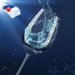 Finish Quantum Ultimate Active Blue Regular Vaatwastabletten - 60 Tabs -Schoonmaakartikelen Winkel 1200x1200 784