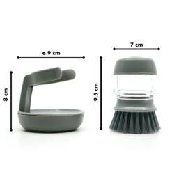 In Round Afwasborstel Met Zeepdispenser / Zeepreservoir – Inclusief Houder – Grijs – Afwas Borstel – Zeep Handborstel – Doseerpomp – Afwasmiddel Dispenser – Navulbaar -Schoonmaakartikelen Winkel 1200x1200 924