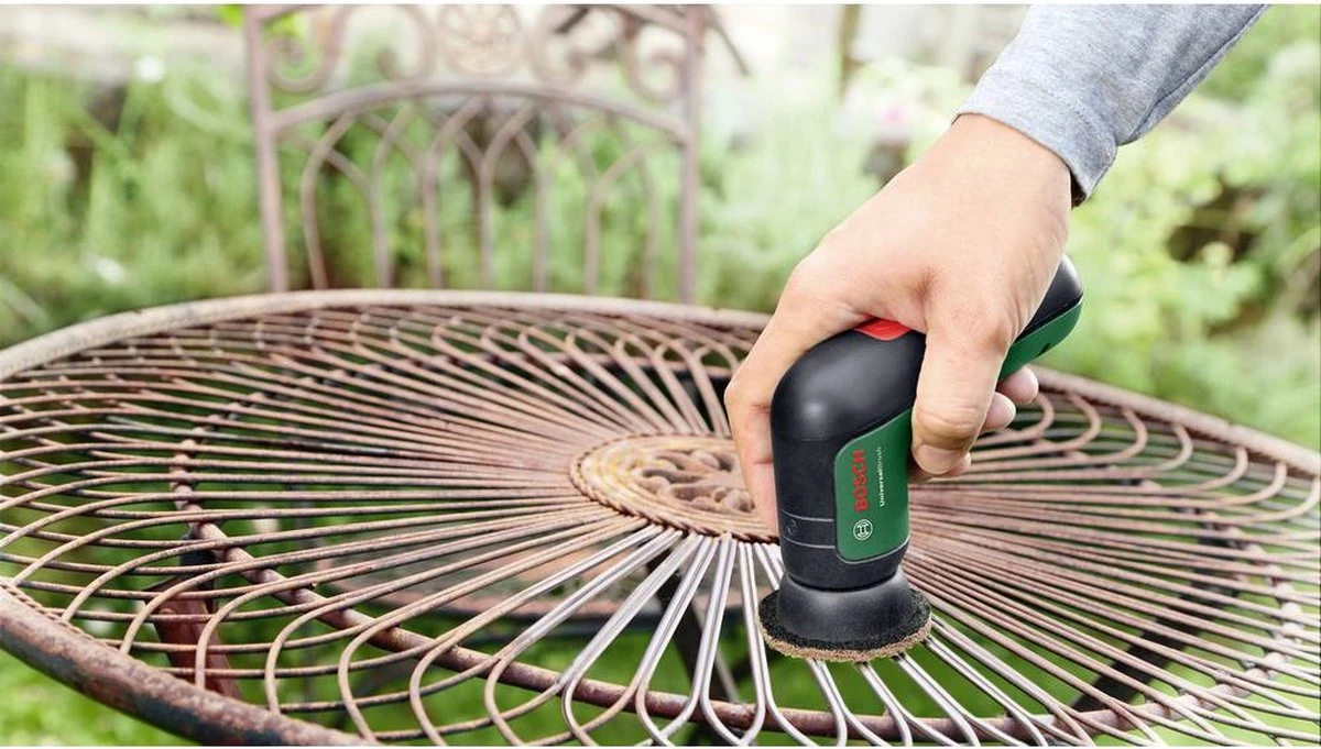 Bosch Universal Brush - Snoerloze Reiningsborstel 10 Bosch Universal Brush - Snoerloze Reiningsborstel - Afbeelding 8