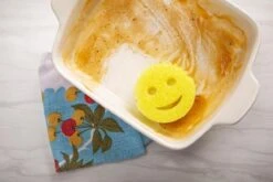 Scrub Daddy Schuurspons - Krasvrij Schoonmaken - Inclusief The Pink Stuff Paste -Schoonmaakartikelen Winkel 1200x800 62