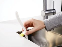 Joseph Joseph Edge Vaatwasborstel - Met Ingebouwde Gootsteensteun - Antraciet 13 Joseph Joseph Edge Vaatwasborstel - Met Ingebouwde Gootsteensteun - Antraciet -Schoonmaakartikelen Winkel 1200x904 2