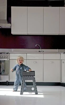 PUHLMANN - Inklapbare Kruk, JAMES, Plastic, Grijs, 40 Cm Hoog, Max 90 Kilo -Schoonmaakartikelen Winkel 746x1200 5